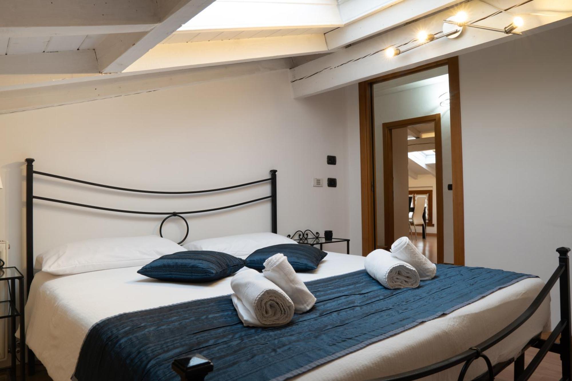 Aparthotel Casa Canarino Riva del Garda